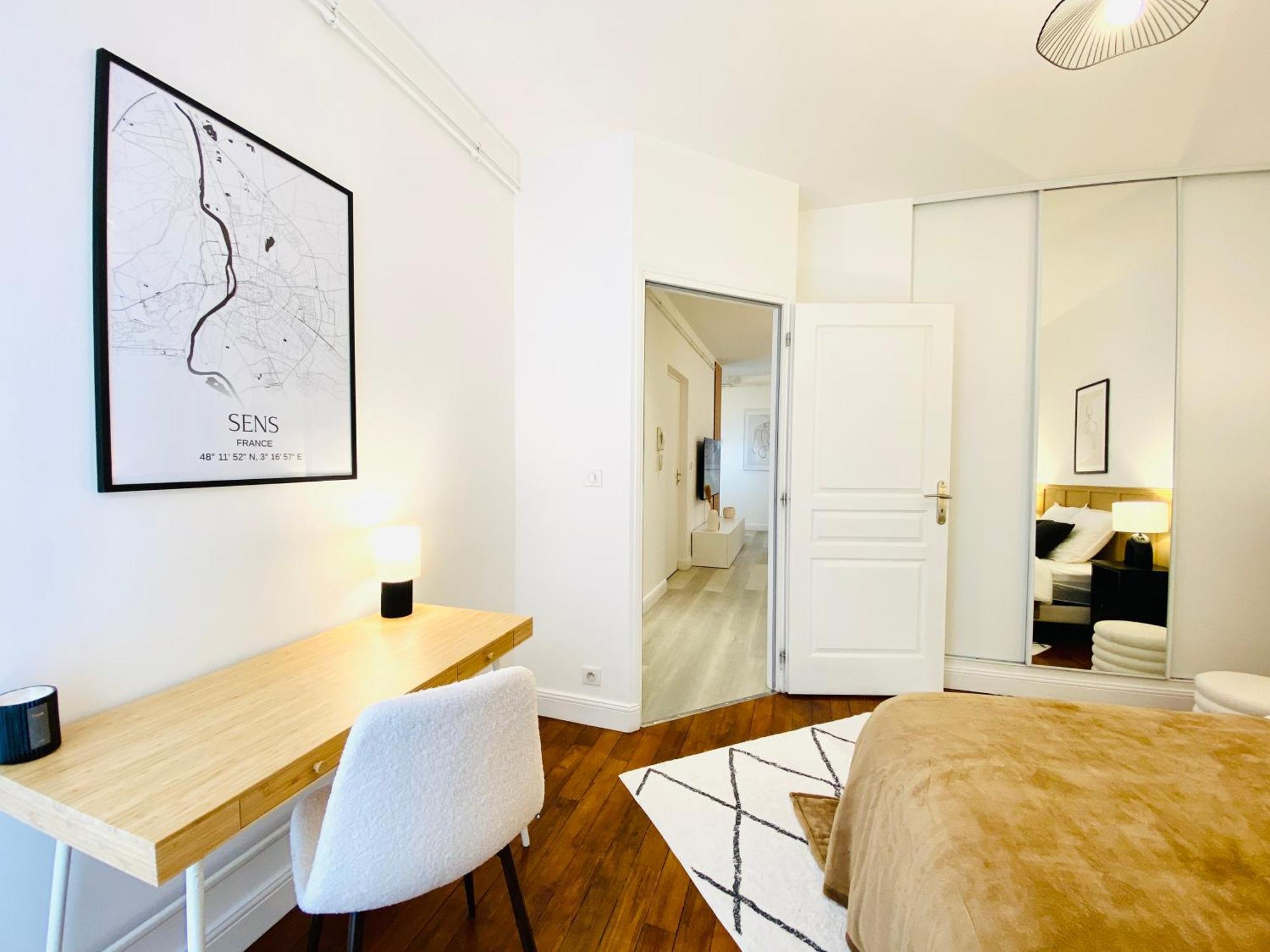 Le Subtil - Best Keys - Elegance & Confort - 2 Chambres Separees - Lit Queen Size - Smart Tv Netflix - Entre Gare & Centre Ville - A 1H De Paris - Wifi Fibre - Check-In Autonome Sens Extérieur photo